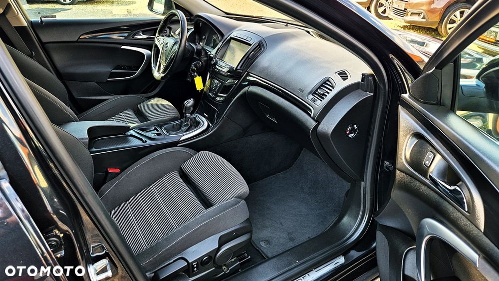 Opel Insignia 1.6 T Cosmo S&S EU6 - 36