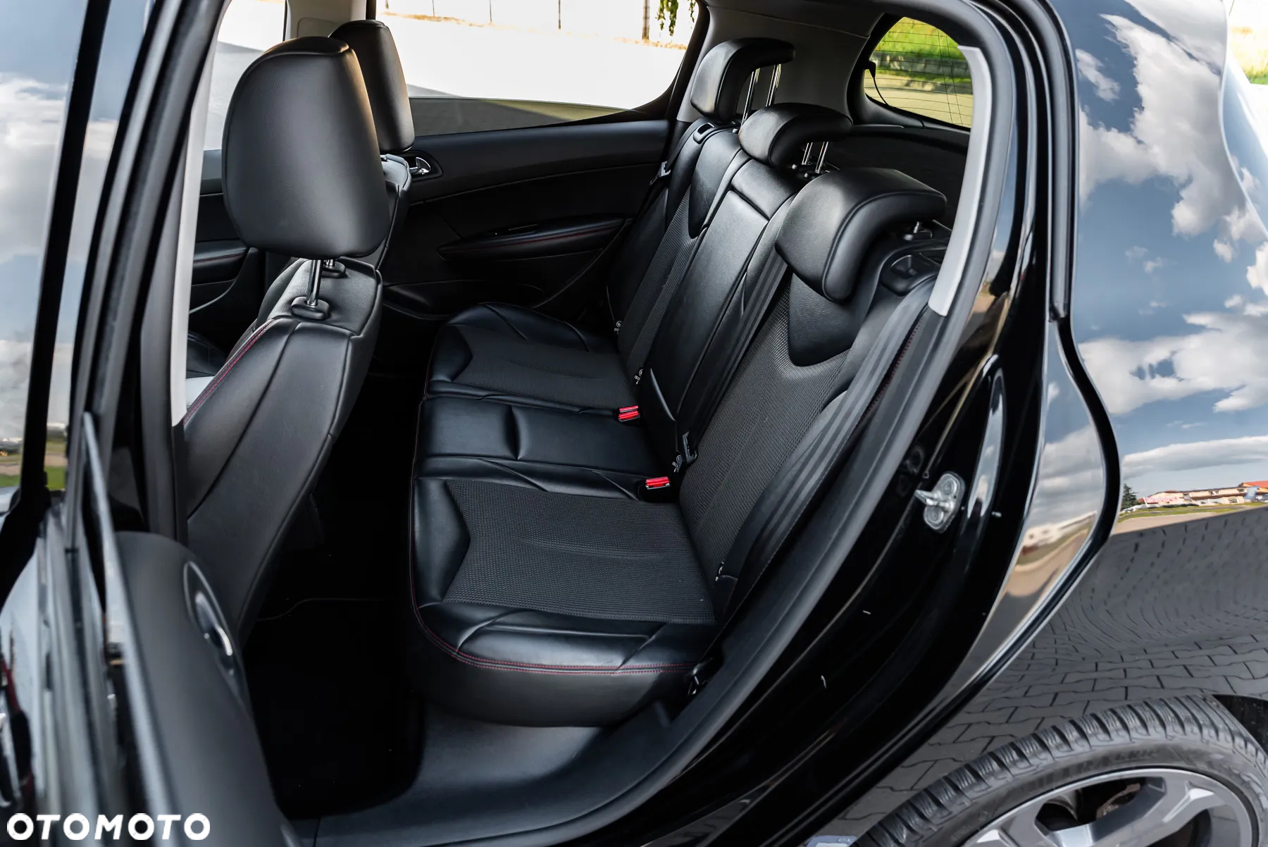 Peugeot 308 200 THP GTi - 25