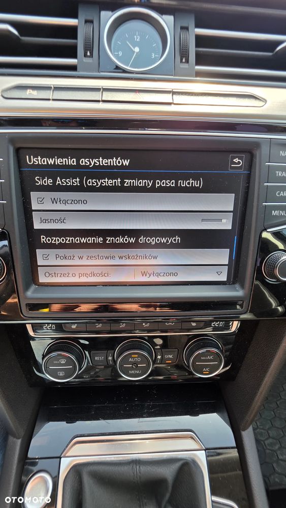 Volkswagen Passat 2.0 TDI BMT Highline - 18