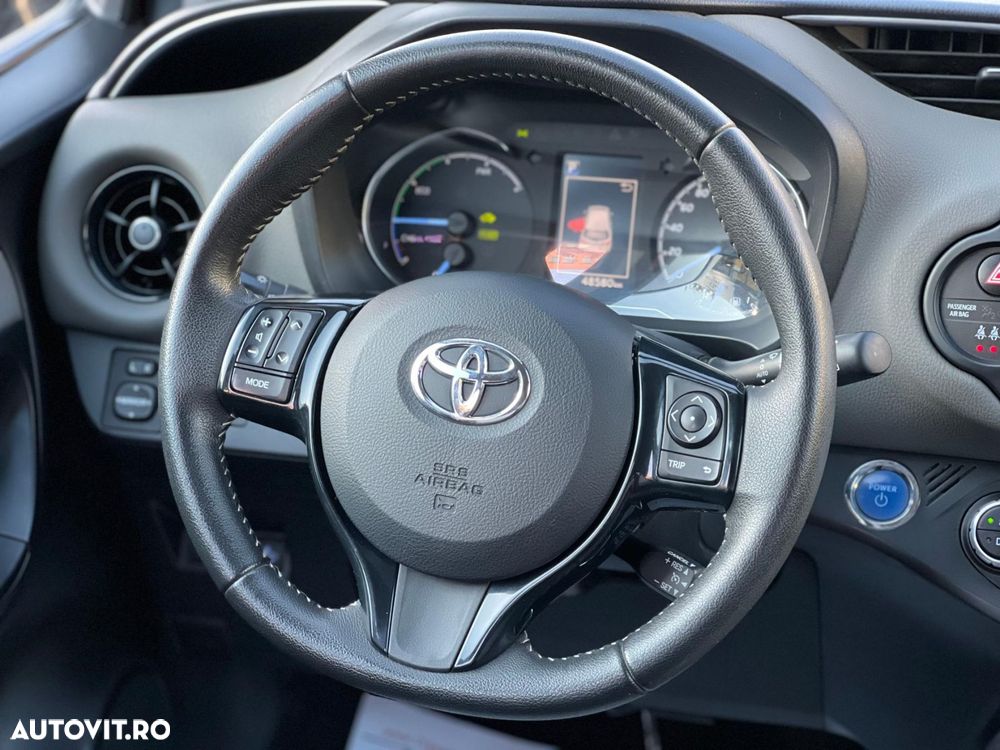 Toyota Yaris - 14