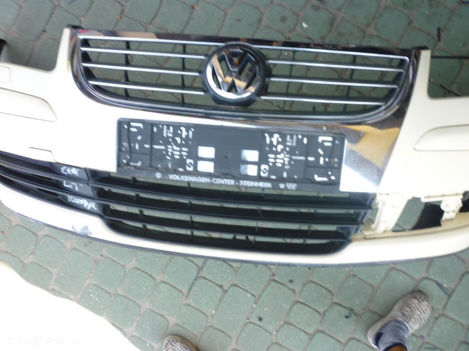 Zderzak przód VW TOURAN LIFT + SPRYSKI GRILL - 5