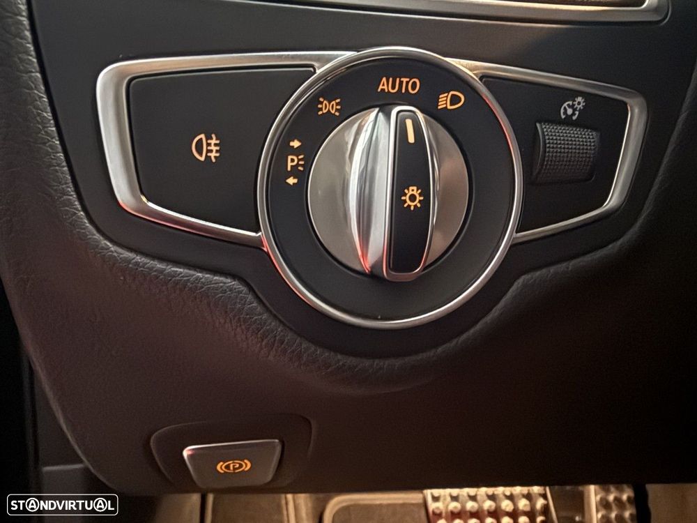 Mercedes-Benz C 300 de AMG Line - 16