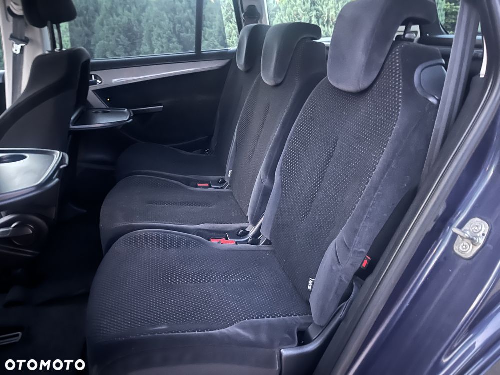 Citroën C4 Grand Picasso 1.8 16V Style - 19