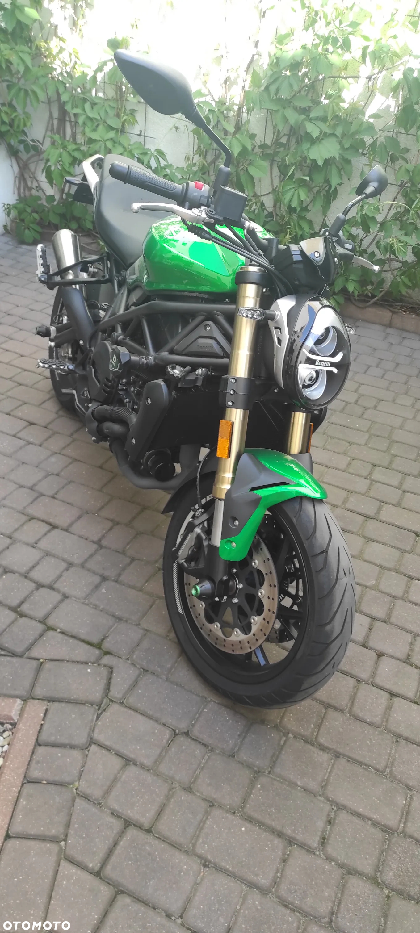 Benelli 752 S - 6