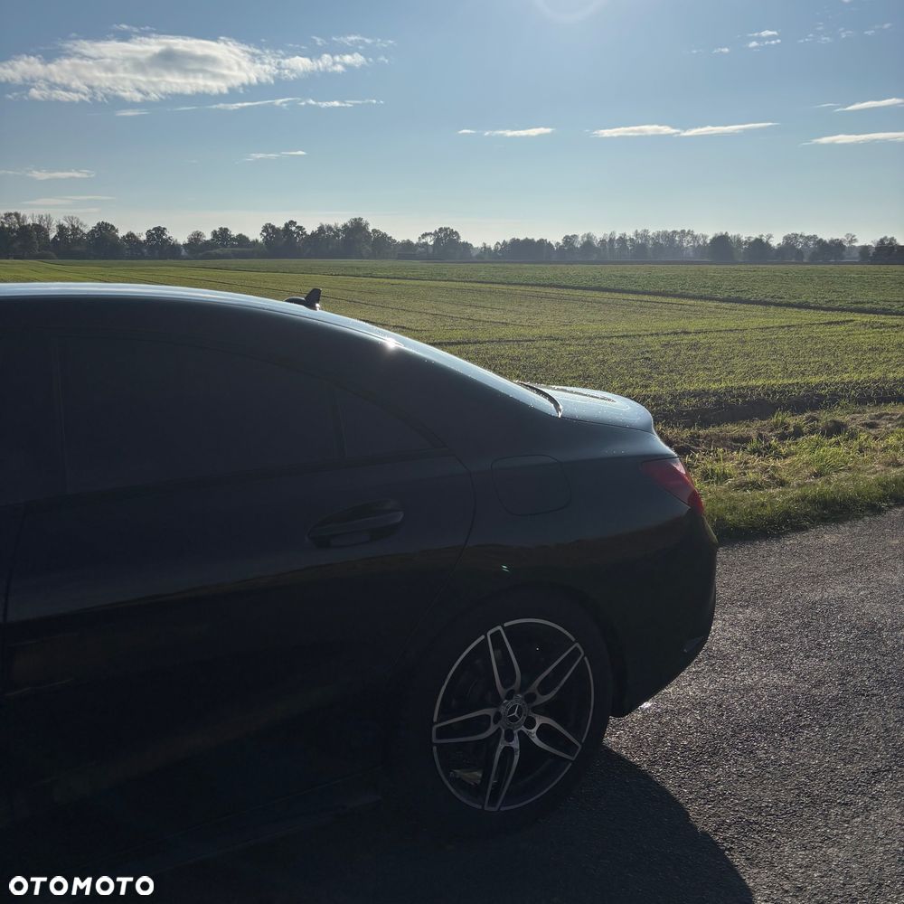 Mercedes-Benz CLA 200 d 7G-DCT AMG Line - 11