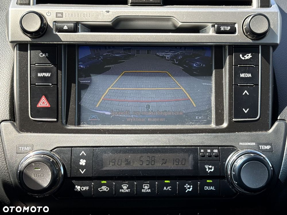 Toyota Land Cruiser LC 2.8 D-4D Invincible - 16