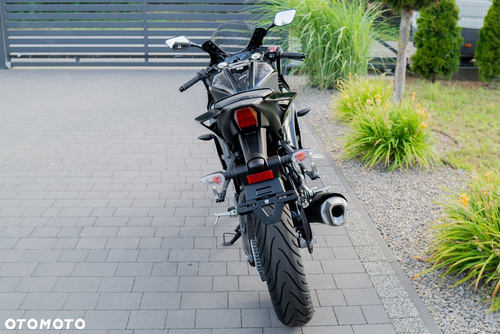 Yamaha R125 - 9