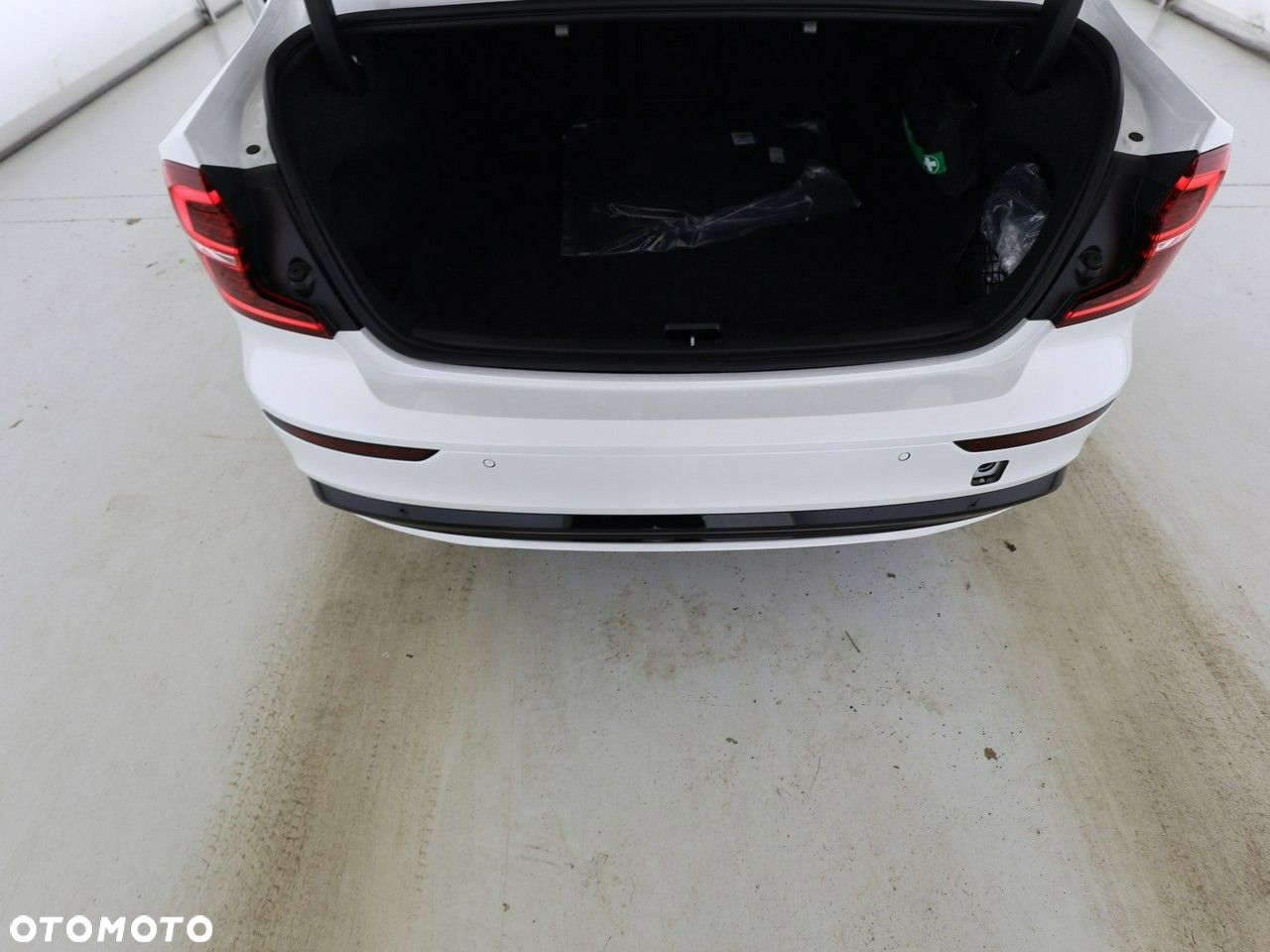 Volvo S60 B5 B AWD Plus Dark - 7