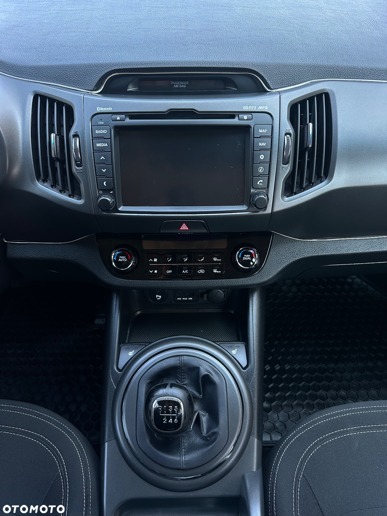 Kia Sportage 2.0 CRDI Business Line 4WD - 22
