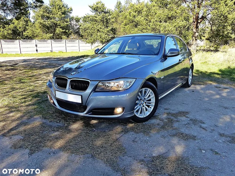 BMW Seria 3 318i Edition Exclusive - 40
