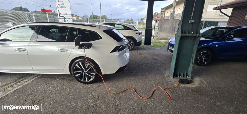 Peugeot 508 SW 1.6 Hybrid GT e-EAT8 - 44