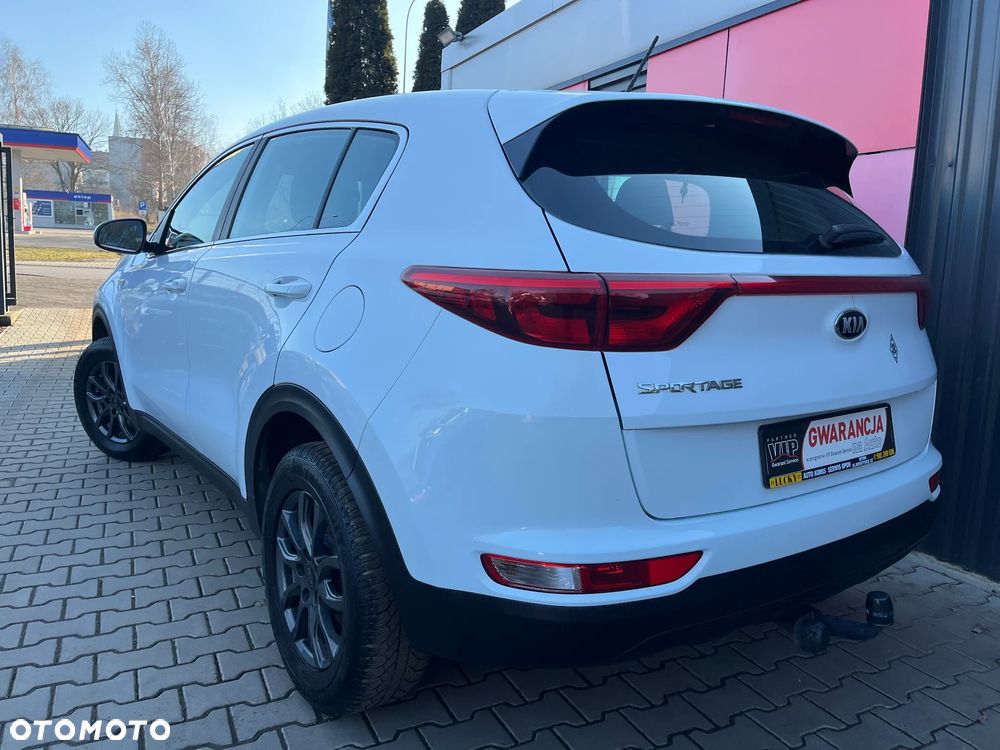 Kia Sportage 1.6 GDI Black Edition 2WD - 6