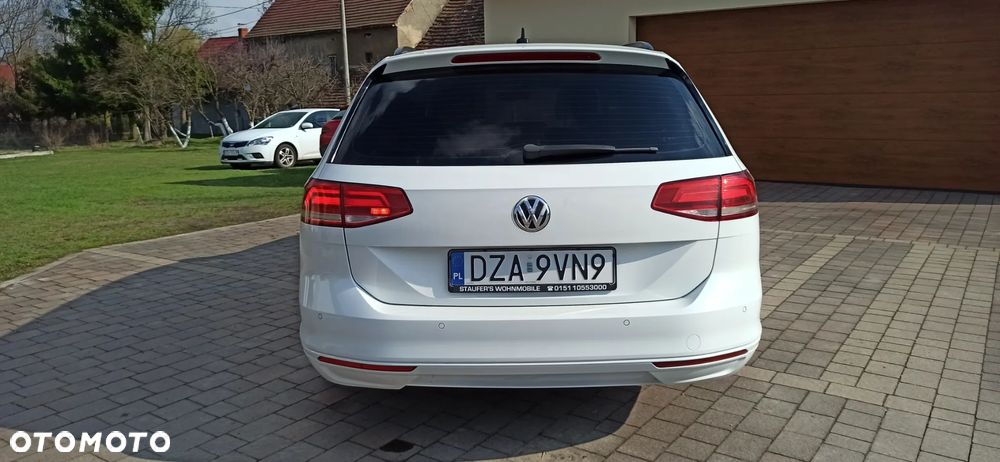 Volkswagen Passat - 6