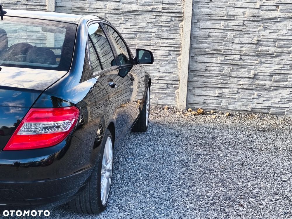 Mercedes-Benz Klasa C 200 Kompressor Automatik - 22