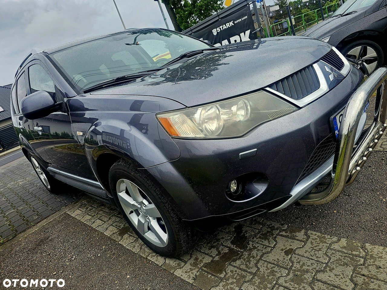 Mitsubishi Outlander 2.0 DID Intense + - 3