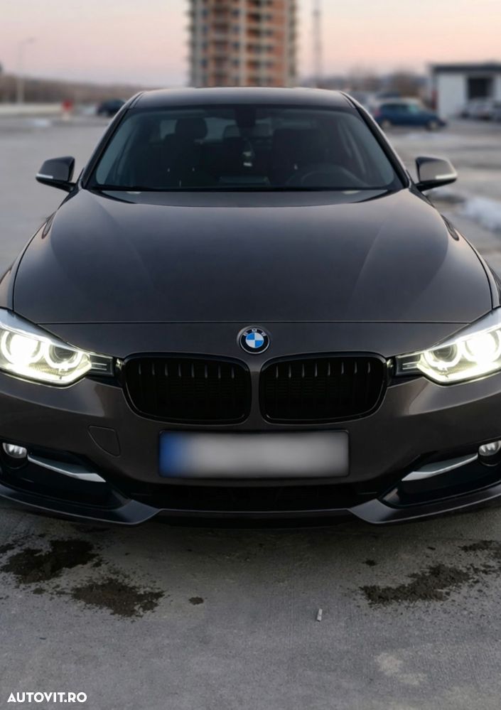 BMW Seria 3 320d Aut. - 3