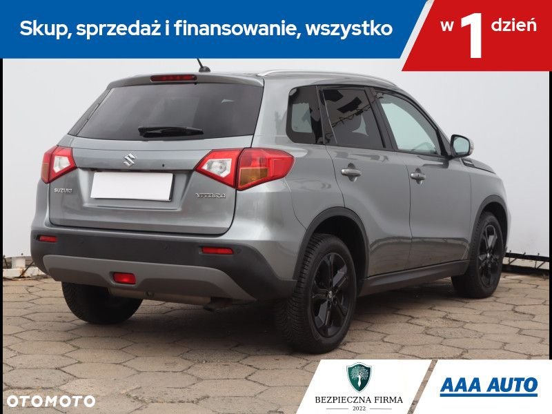 Suzuki Vitara - 6