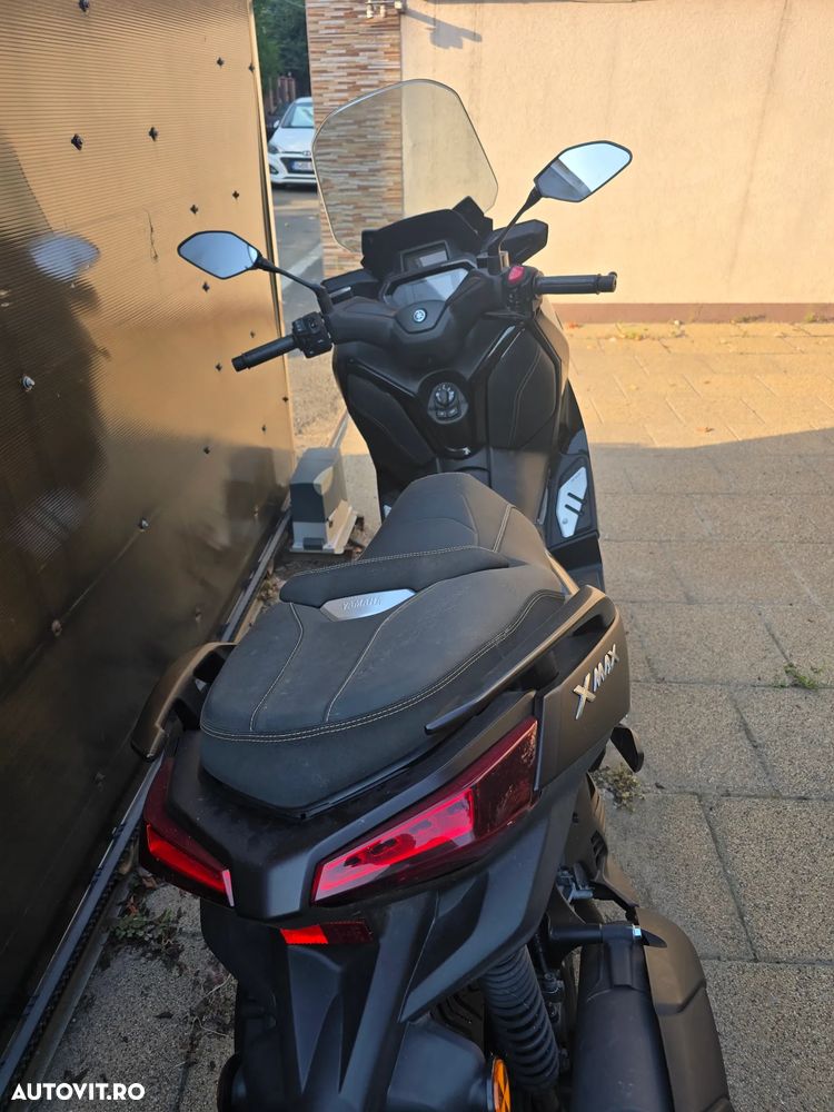 Yamaha X-max - 3