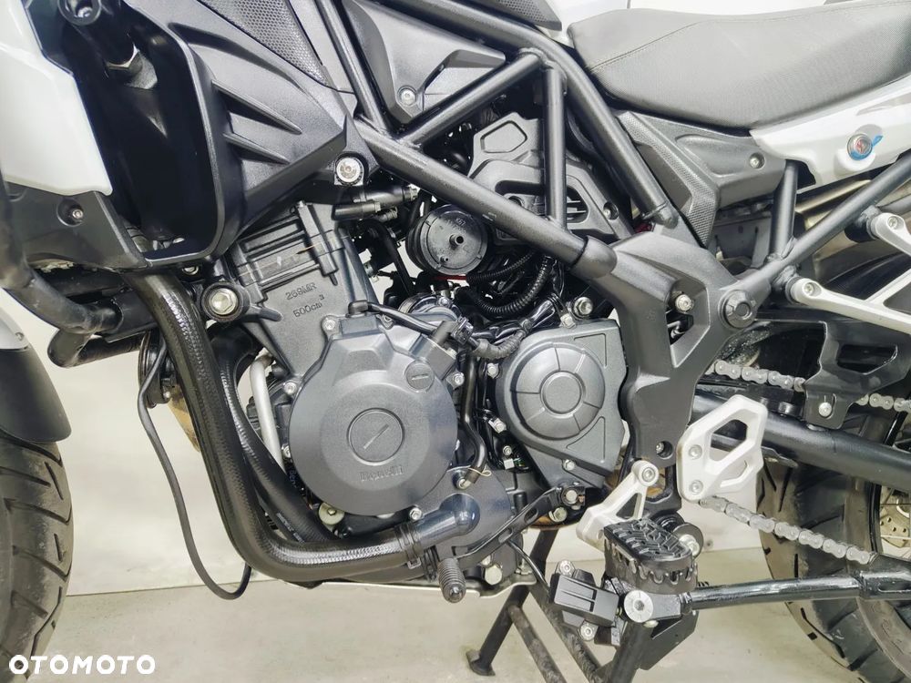 Benelli TRK 502X - 23