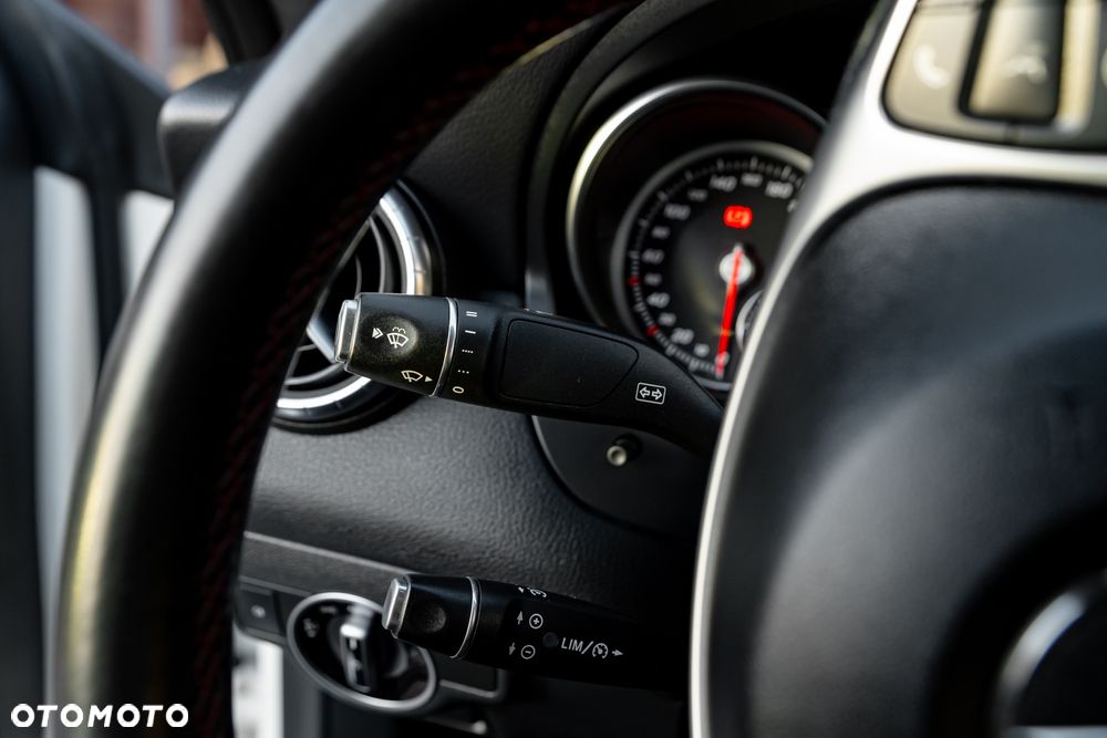 Mercedes-Benz CLA 250 AMG Line - 29