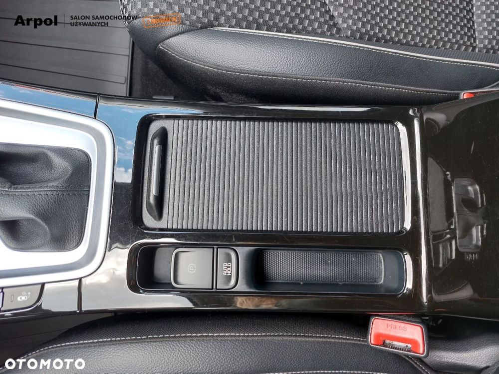 Kia XCeed 1.6 T-GDI Business Line DCT - 30