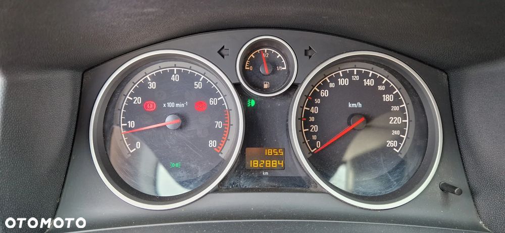 Opel Zafira - 17