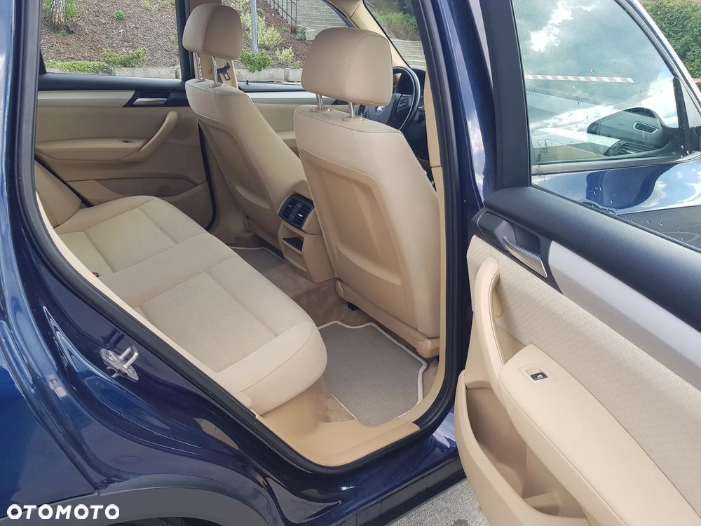 BMW X3 xDrive20d - 14