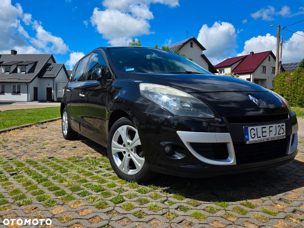 Renault Scenic - 1