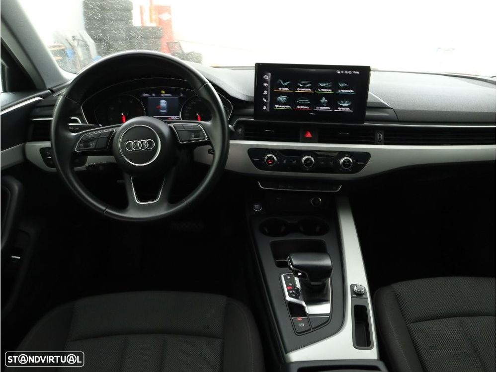 Audi A4 35 TDI S tronic - 16