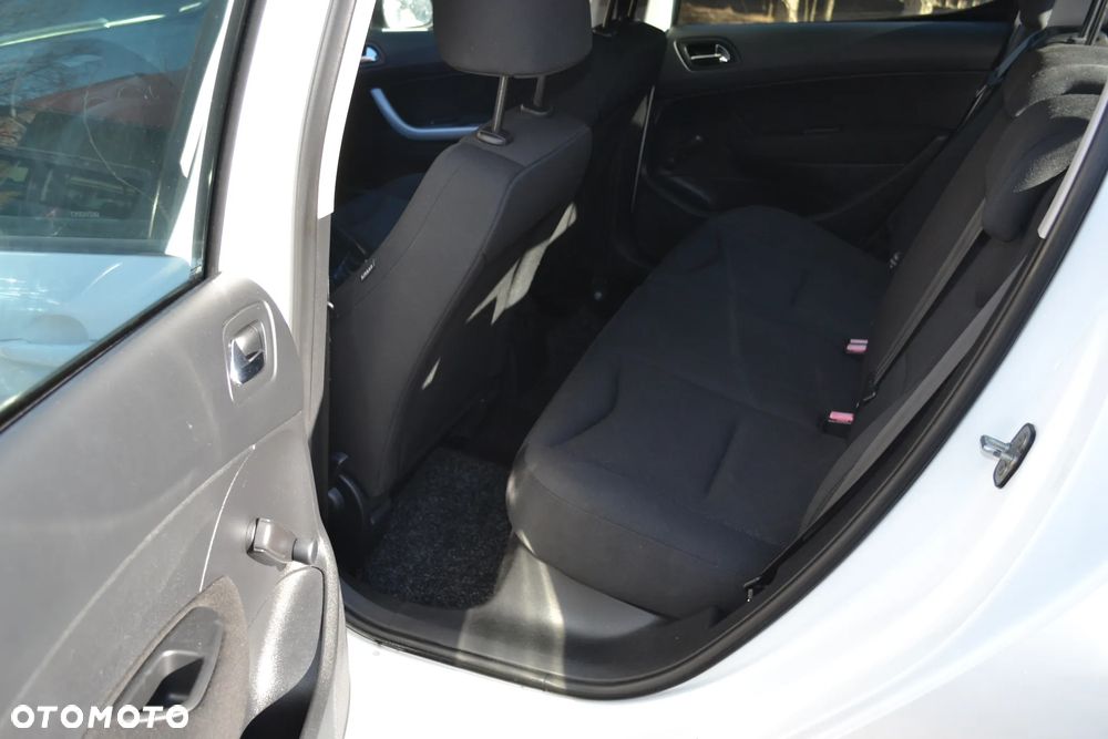 Peugeot 308 1.6 e-HDi Active STT - 9