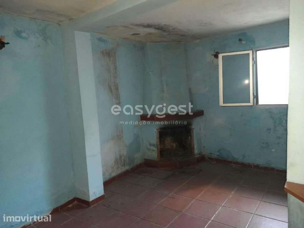 Moradia com 3 quartos e Terraço localizada em Cabeça Gorda - Grande imagem: 3/14
