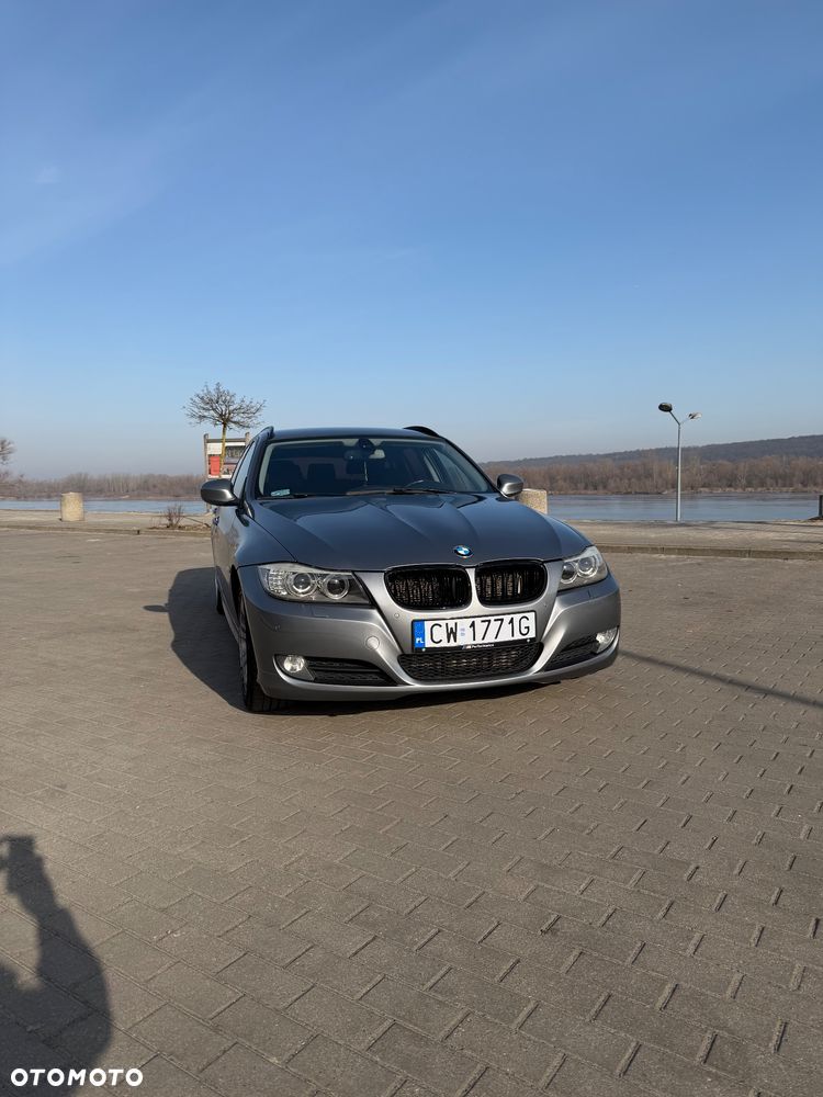 BMW Seria 3 320d - 1