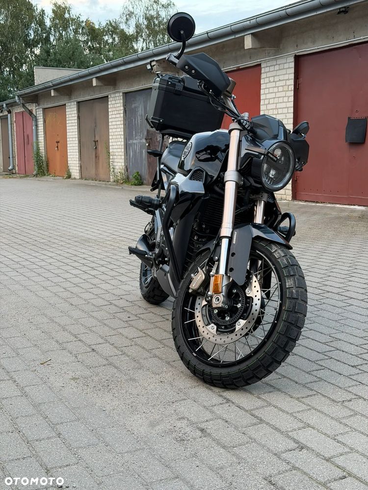 Zontes 125 G1 Spoke - 8