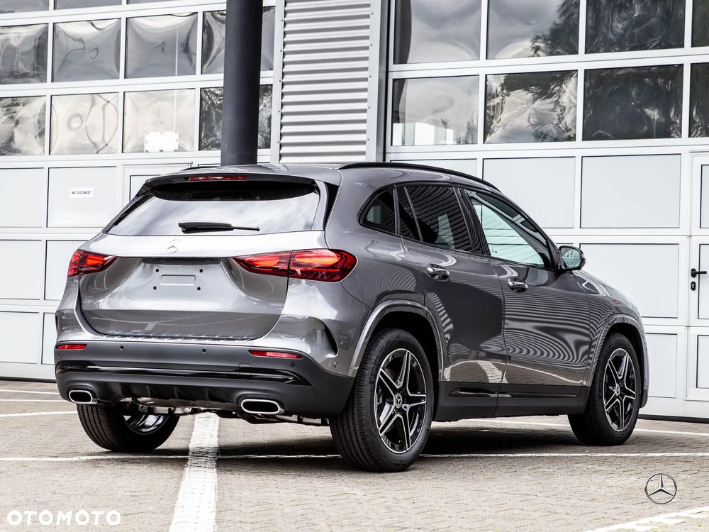 Mercedes-Benz GLA 220 mHEV 4-Matic AMG Line 8G-DCT - 5