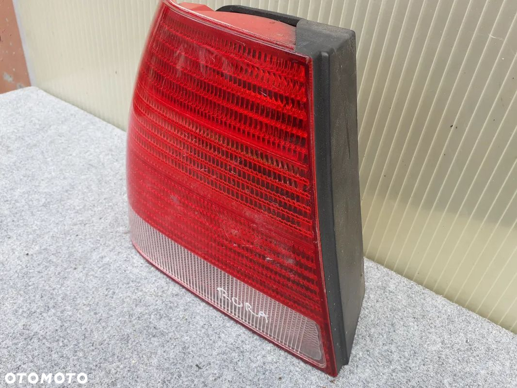 LAMPA TYŁ TYLNA LEWA VW BORA ORYGINAŁ - 2