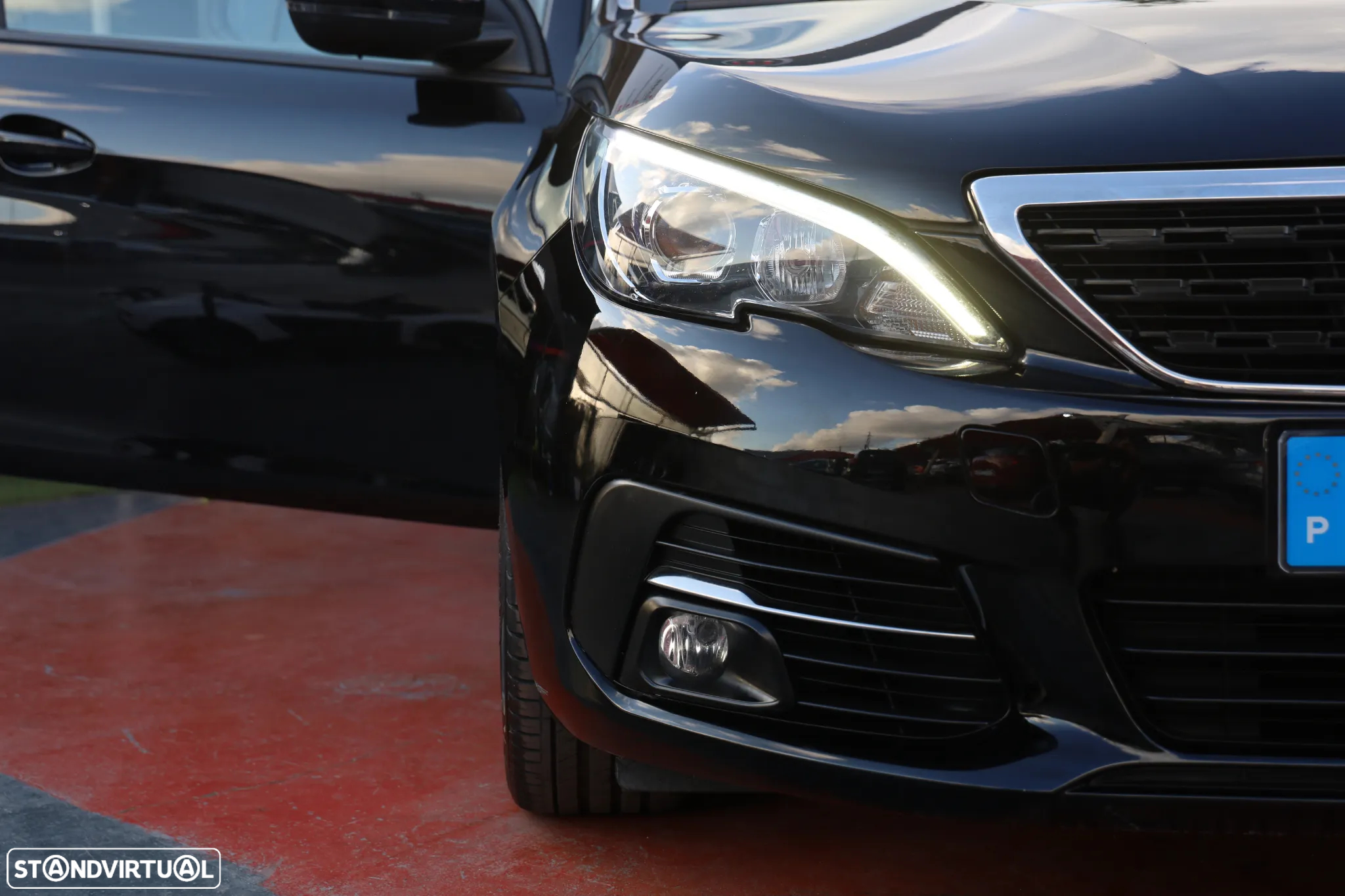 Peugeot 308 1.5 BlueHDi Style J17 - 31