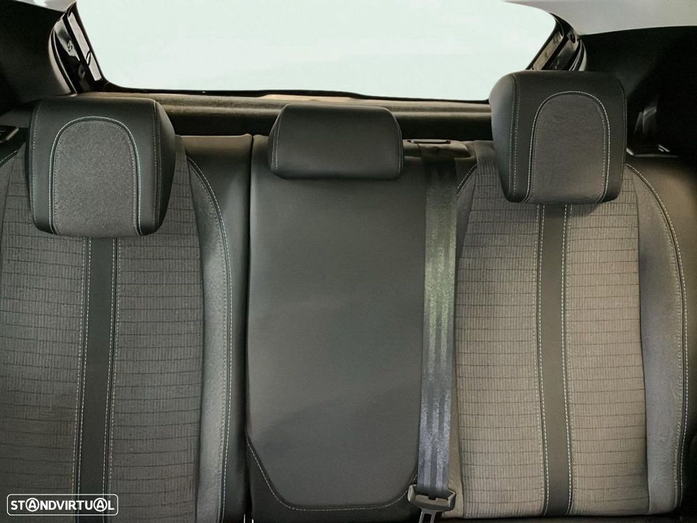 Peugeot e-208 50 kWh Allure Pack - 13