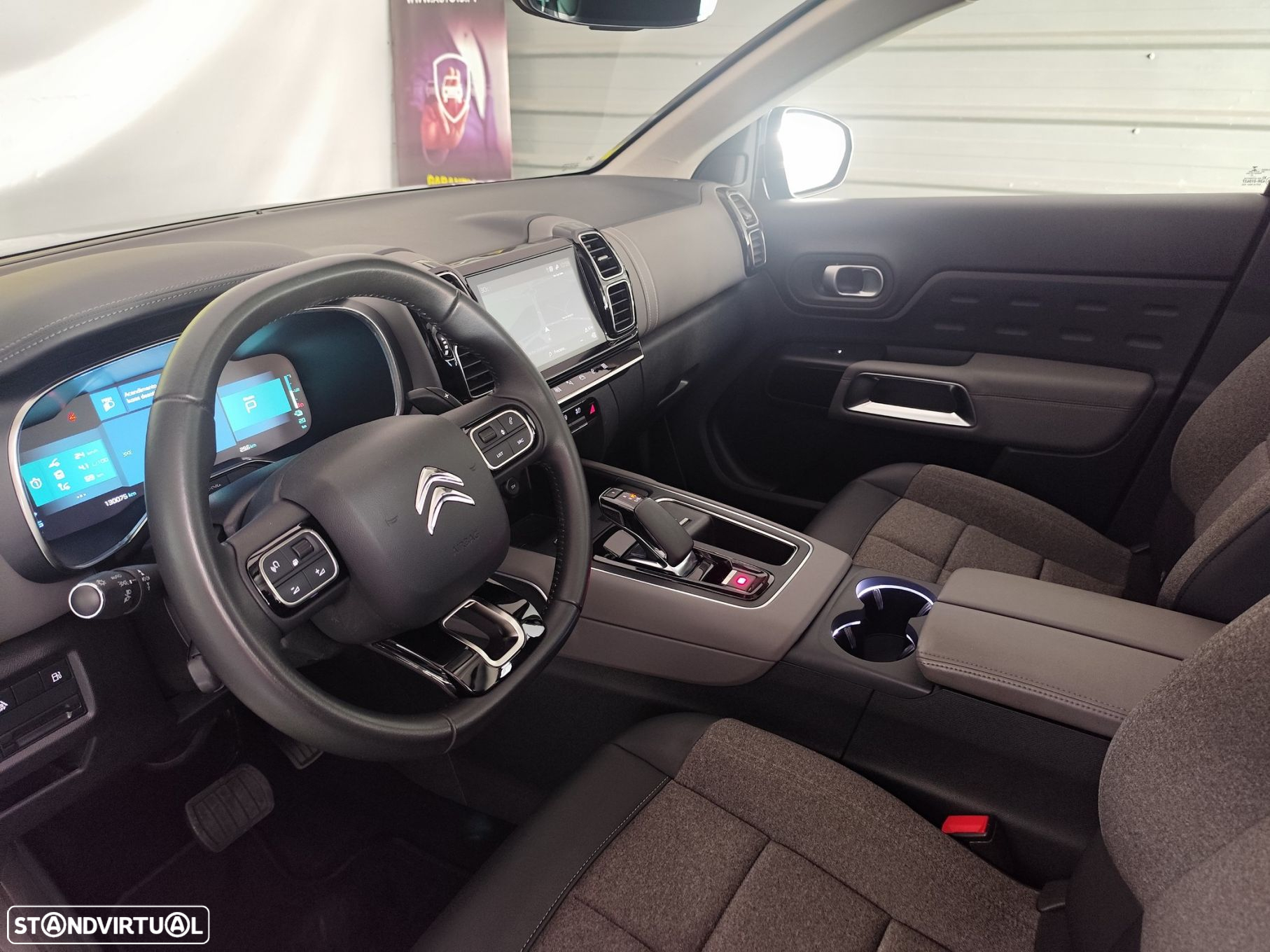 Citroën C5 Aircross 1.6 Hybrid Feel Pack e-EAT8 - 23