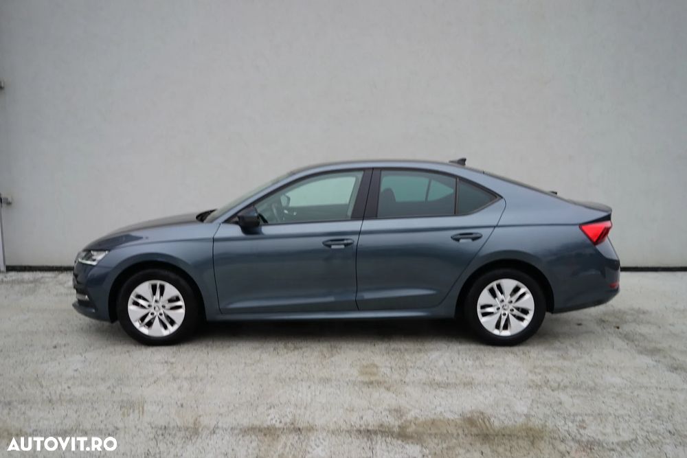 Skoda Octavia 2.0 TDI DSG Ambition - 3