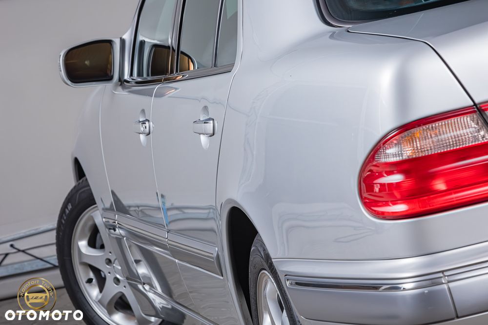 Mercedes-Benz Klasa E - 10