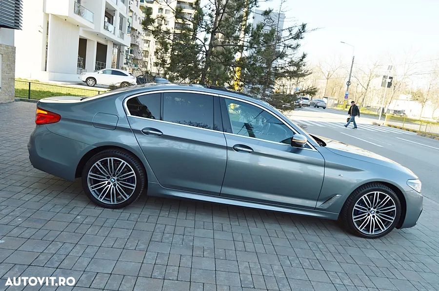 BMW Seria 5 530d xDrive Aut. Sport Line - 34