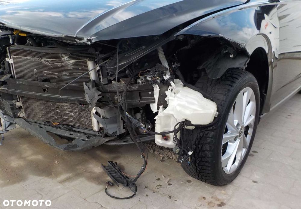 Volkswagen Polo - 11