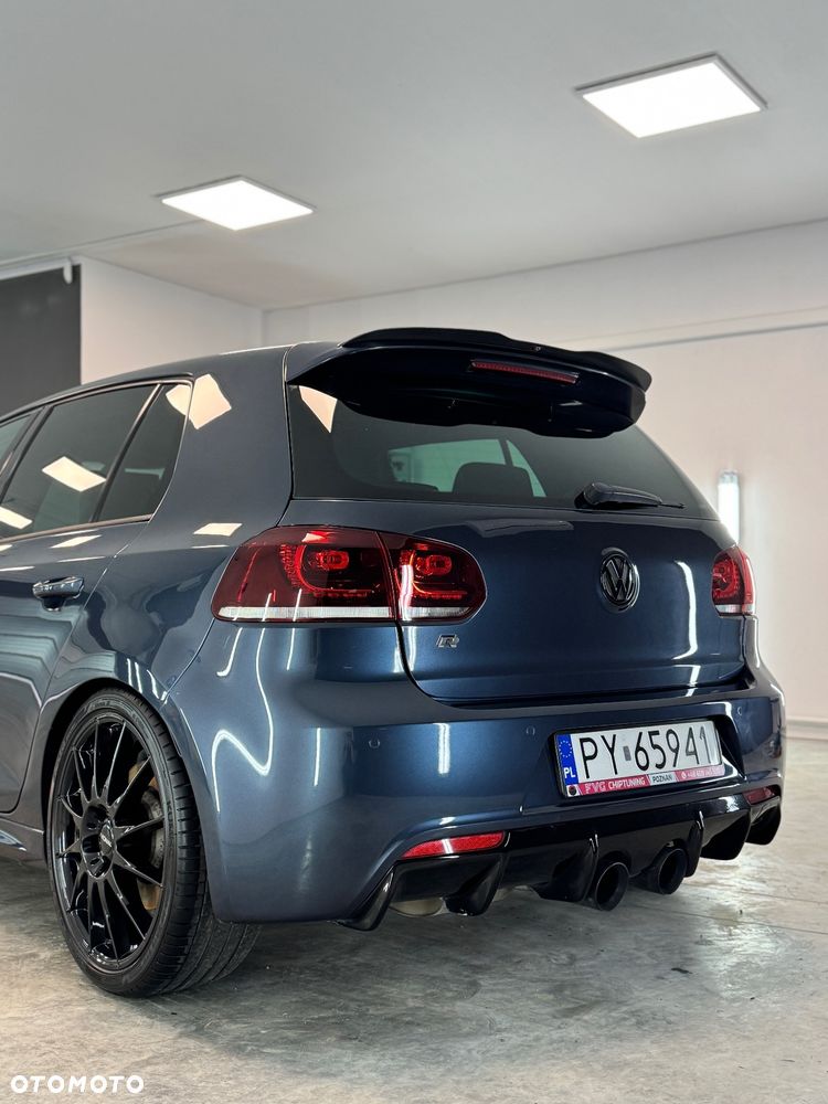 Volkswagen Golf R 4Motion (BlueMotion Technology) DSG - 7