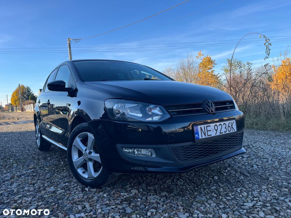 Volkswagen Polo 1.4 16V Highline - 16