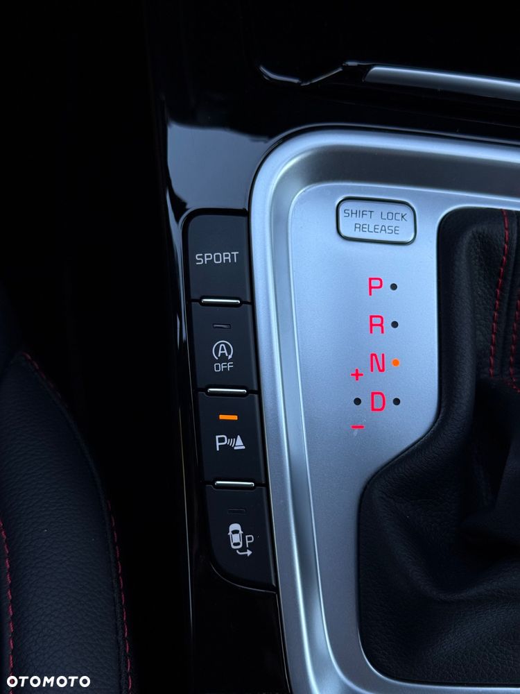 Kia ProCeed - 31