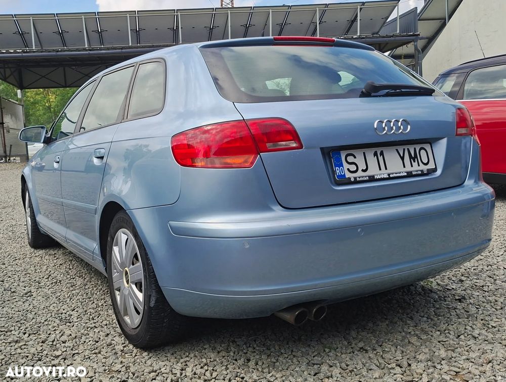 Audi A3 Sportback 2.0 TDI DPF S line Sportpaket - 5