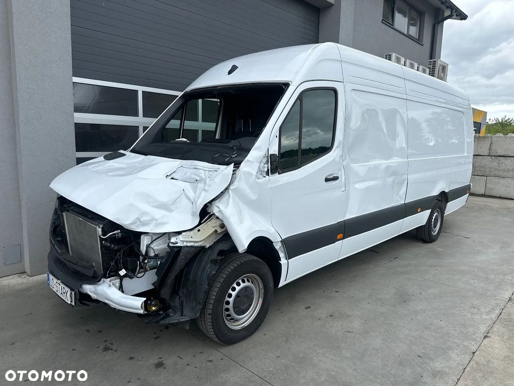 Mercedes-Benz SPRINTER - 9