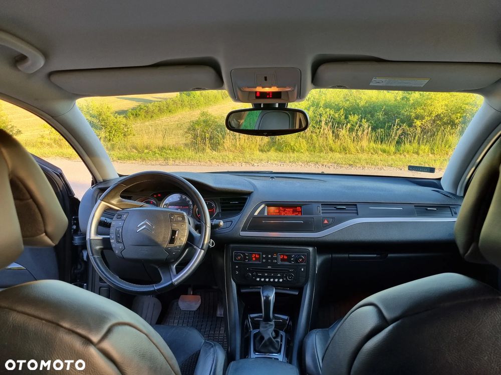 Citroën C5 HDi 135 FAP Exclusive - 26