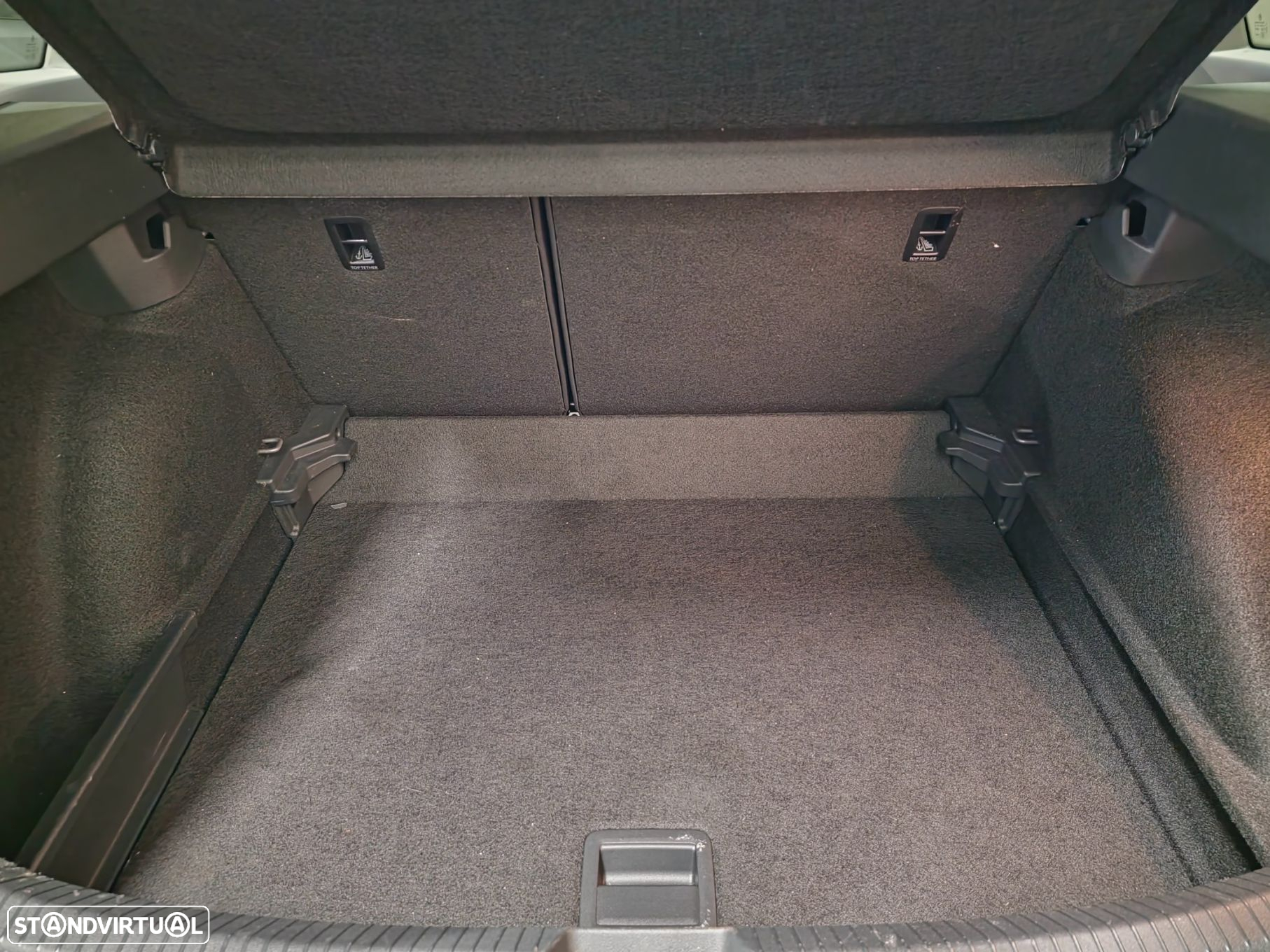 VW Taigo 1.0 TSI Life DSG - 32