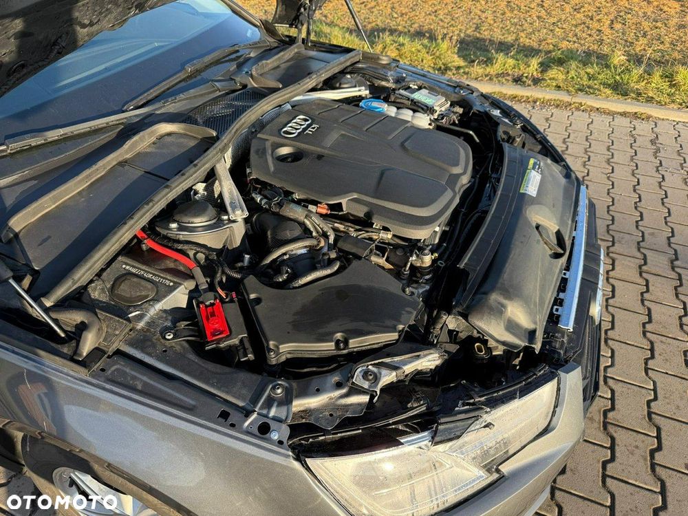 Audi A4 Avant 35 TDI S tronic design - 7